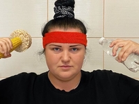 Alyona Alyona запостила первые кадры в купальнике спустя два месяца похудения