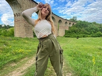 Лесю Никитюк водитель маршрутки схватил за волосы