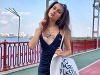 Вынудил переехать в другую квартиру: Jerry Heil рассказала об одержимом фанате