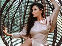 До и после: Экс-"ВИА Гра" Санта Димопулос показала, как похудела после родов