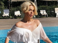 Алина Гросу похвасталась похудевшим телом в бикини