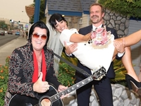 Певица Лили Аллен вышла замуж: Первые фото со свадьбы