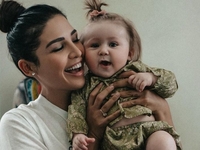 Санта Димопулос поделилась счастливыми кадрами с празднования дня рождения дочери