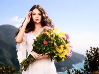 16-летняя дочка Беллуччи и Касселя показала соблазнительный образ