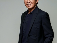 Основатель модного дома Kenzo скончался от коронавируса