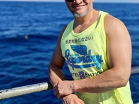 «Вот это тело»: Эктор Хименес-Браво показал подтянутое тело на отдыхе