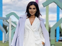 Что смотрят звезды: Анна Седокова составила ТОП-4 лучших сериалов