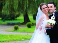 "10 лет семейного счастья": Григорий Решетник показал архивное фото со свадьбы