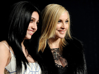 "Маленькая звездочка": Мадонна запостила архивное фото с дочерью Лурдес