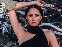 "Я была зажатой с парнями": Анна Ризатдинова раскрыла все свои комплексы