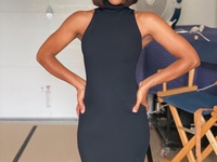 Беременная Келли Роуленд продемонстрировала свою фигуру в бикини – видео