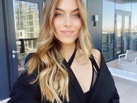 Внучка Софии Ротару засветилась в объятиях нового бойфренда