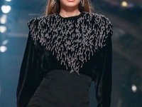 Джиджи Хадид потрясла поклонников своей фигурой после родов