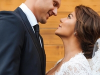 "Люблю свое тело и кожу": Седокова поразила эффектным фото