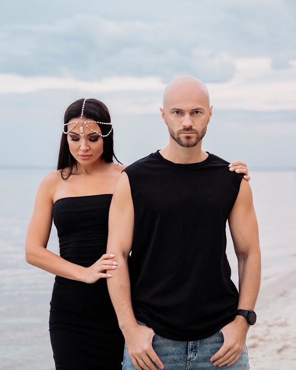 «Здесь наша душа»: жена Влада Ямы провела экскурсию по их дому