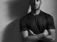 «Хочу держать в напряжении»: новая девушка Арми Хаммера заблокировала его в соцсетях