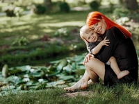 Тарабарова показала, как 2-летний сын обрадовался первому снегу