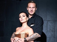 Анна Седокова запостила новый кадр из тайной свадьбы с Янисом Тиммой