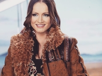 София Ротару готова отсидеть карантин ради выступления в Москве на «Песне года»