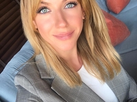 "Огонь": Похудевшая Никитюк в откровенной позе наделала шума в сети