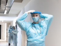 Представитель ВОЗ назвал возможную дату начала третьей волны коронавируса