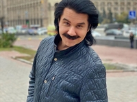 "Очень похожи": Павел Зибров показал красавицу-дочь