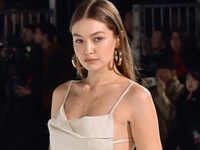 Джиджи Хадид вышла на работу черед два месяца после рождения дочери