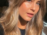 Не нужно в салон: как укладывать челку в домашних условиях