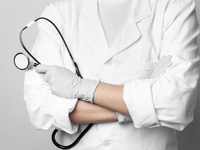 Врач рассказала, могут ли переносящие бессимптомно COVID-19 заразиться повторно