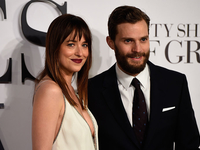 Дакоту Джонсон заподозрили в тайной помолвке с экс-мужем Гвинет Пэлтроу