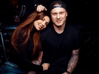 Молодой муж Анны Седоковой трогательно поздравил ее с 38-летием