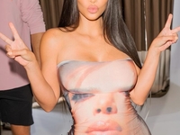 Никто не ожидал: Ким Кардашьян показала, как выглядит без макияжа