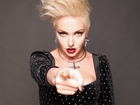 Не идет ужасно! "Голое" платье Поляковой раскритиковали в пух и прах