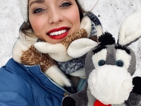 "Му ухахатались": Тодоренко и Топалов показали, как к ним пришел Дед Мороз