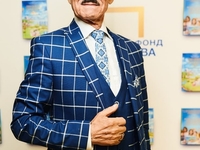 «Первая мысль – смерть идет»: Григорий Чапкис рассказал о самочувствии