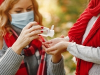 Стало известно, кто сложнее переносит самоизоляцию