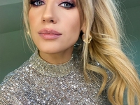 "Вот это ноги": Горячая Никитюк выставила фото из ванной