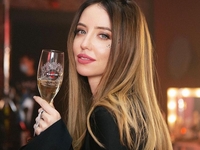 «Моя бы не справилась»: Надя Дорофеева взорвала Сеть танцем со своей мамой