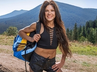 Серебряная свадьба: Певица Руслана показала архивные фото из ЗАГСа