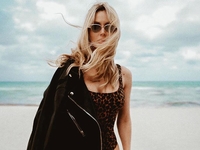 Лобода показала кадры в откровенном наряде с концерта в ОАЭ