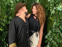 "Четыре года как одно мгновение": Монатик и его жена показали сына-именинника