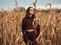 Юлия Санина из "The Hardkiss" умилила Сеть снимком со спящим сыном