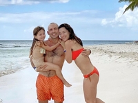 Андрей Бедняков запостил забавное видео с женой