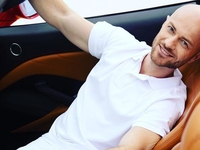 "Как мы здесь оказались?": Влад Яма запостил забавное видео с женой и сыном