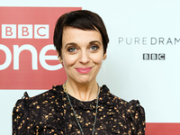 Аманда Аббингтон разорвала отношения с актером сериала "Ход королевы"