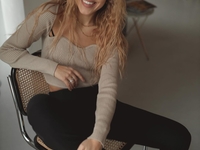 Беременная жена Никиты Добрынина поразила фанатов снимком в бикини