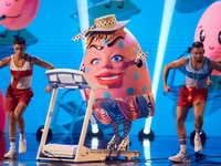 Гипершоу «МАСКА» покидает Крапанка. Кто скрывался под маской?