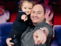 "Мала завела": Юрий Ткач рассмешил Сеть новым танцем