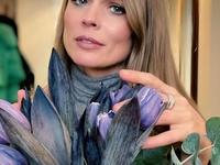 «Неподвластна времени»: Ольга Фреймут поразила своим внешним видом