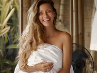 «Не ожидала такой шалости»: Регину Тодоренко раскритиковали за новый цвет волос